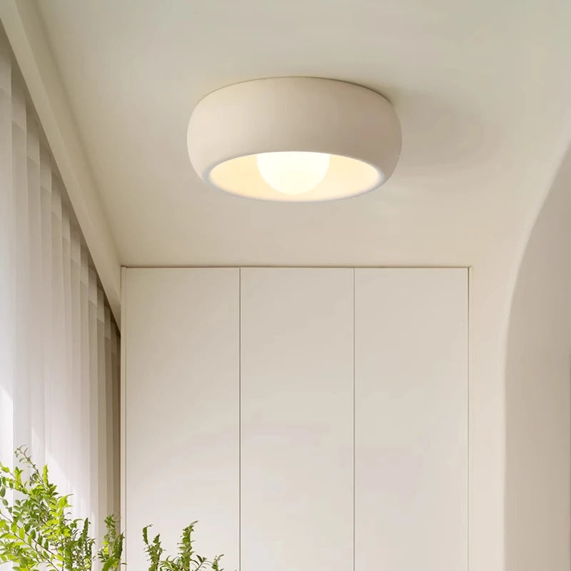 Kasa Yuki – Plafonnier LED Crème | Design Compact pour Entrée, Couloir, Dressing