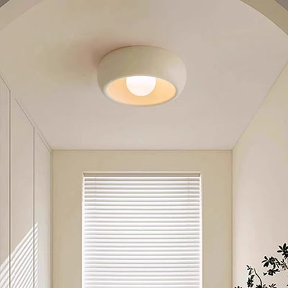 Kasa Yuki – Plafonnier LED Crème | Design Compact pour Entrée, Couloir, Dressing