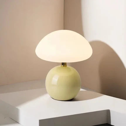 Lampe de table "Tsubaki" – Élégance en céramique japandi